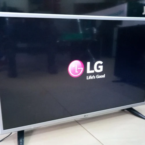 LG 32-Inch Smart LED Digital TV
