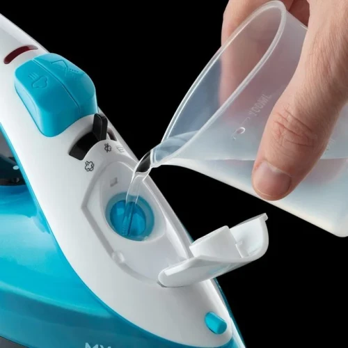 Russel Soleplate Steam Iron Box - Blue