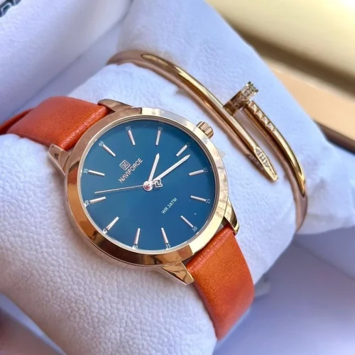 Ladies Naviforce watch with bracelet