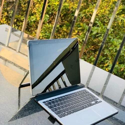 HP Elitebook X2 1012