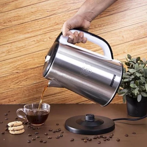Geepas GK38028 Electric Cordless Kettle 2.5L 1600W