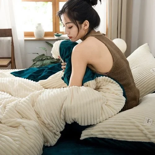 Luxury Coral Velvet Duvet King Size - Off-white
