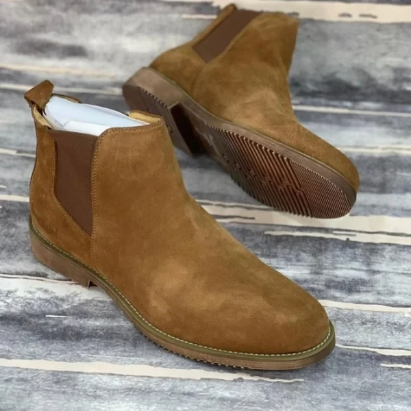 Men's clerks brown suede boots