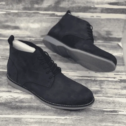 Trendy suede boots for men