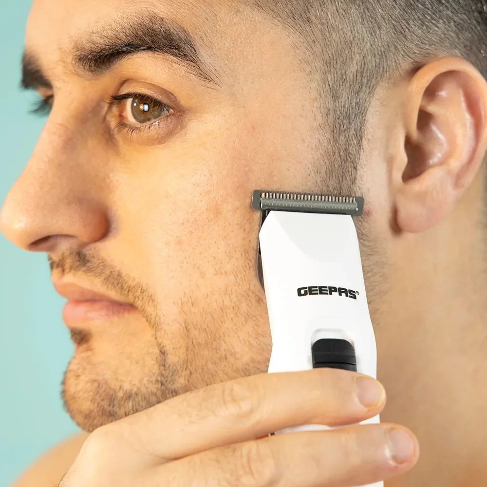 Kampala Geepas rechargeable trimmer, a cordless grooming tool for hair and beard