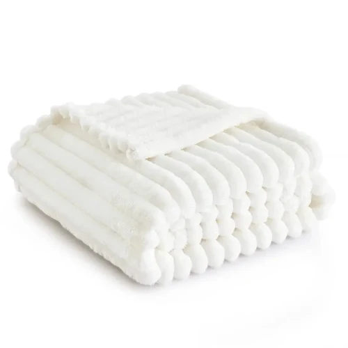 Soft white throw blanket from Bedsure!