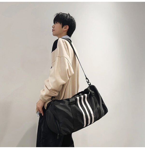 Gym bag , spacious travel bag - Image 5