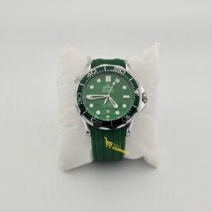 Men's green rubber strap watch
